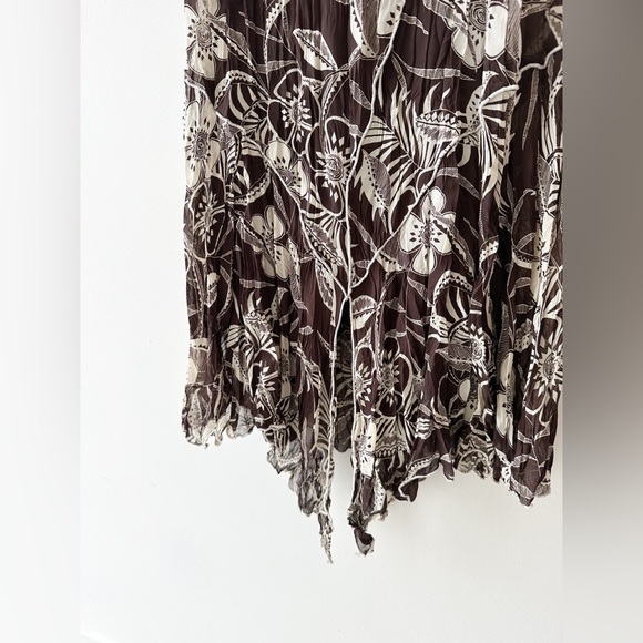 Floral Asymmetrical Dress - Brown/Cream - Short Sleeve - Size 10 - Picture 5 of 9